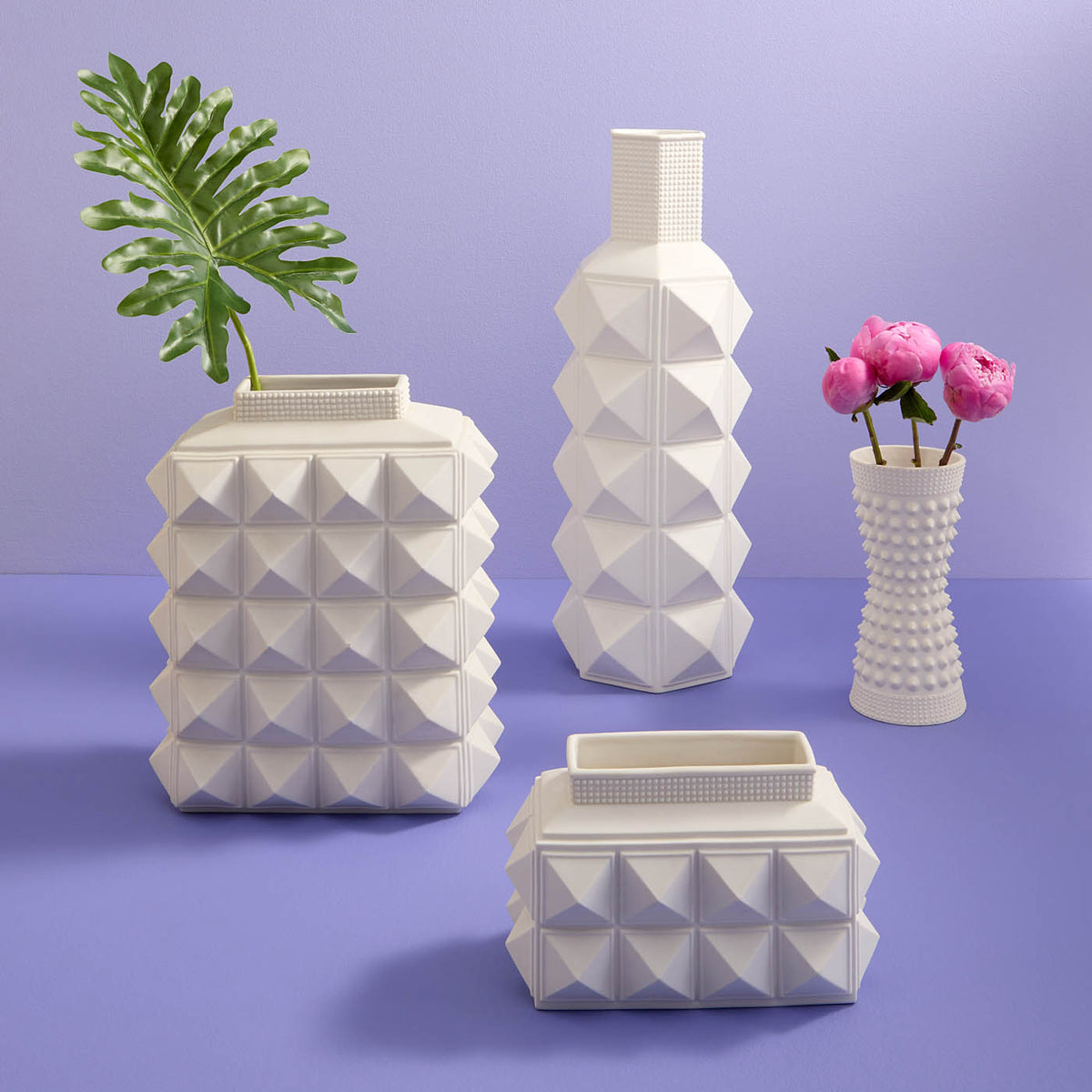 charade studded vase - details view