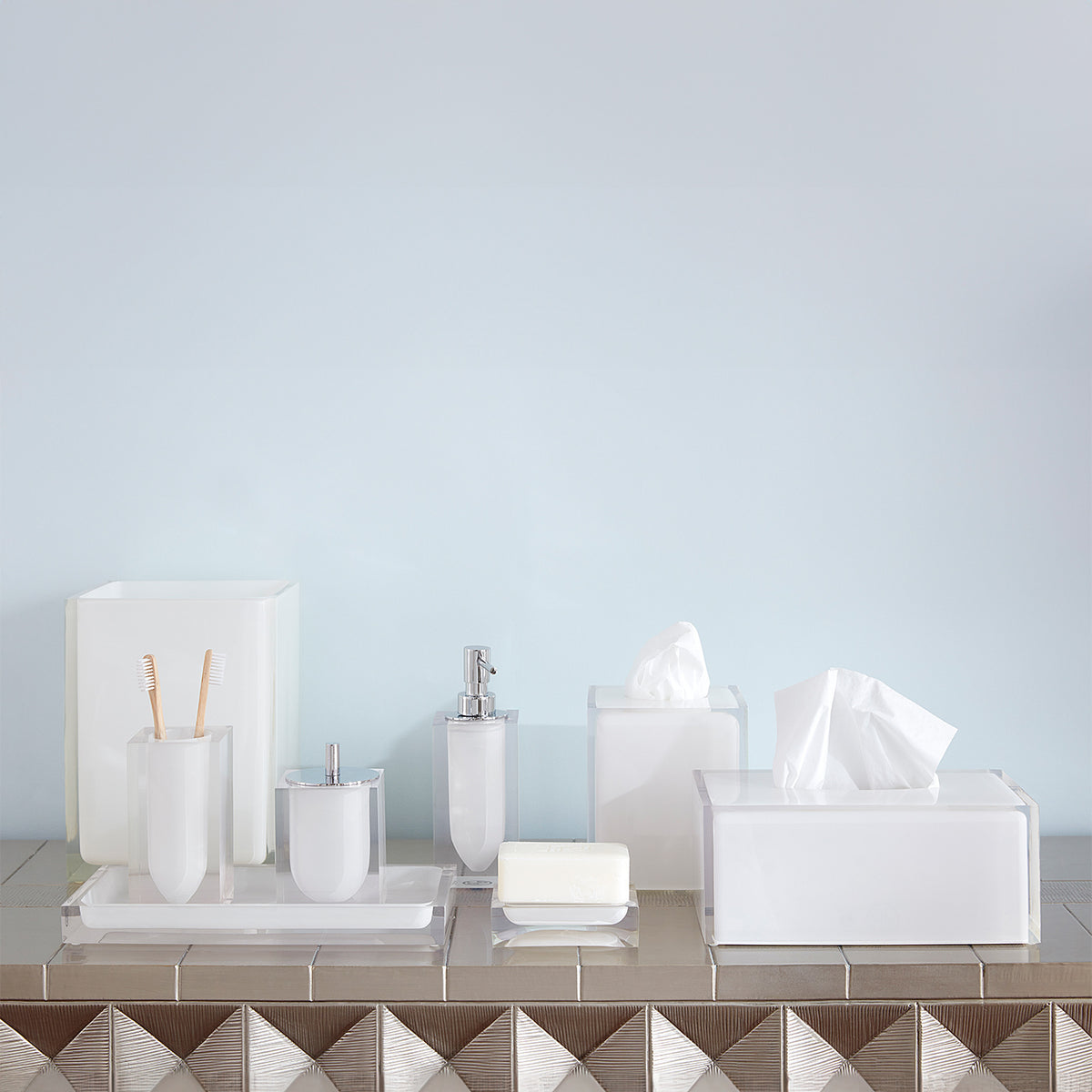 hollywood bath collection clear - styled view