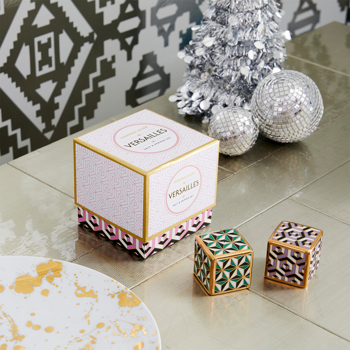 versailles salt and pepper set - holiday view