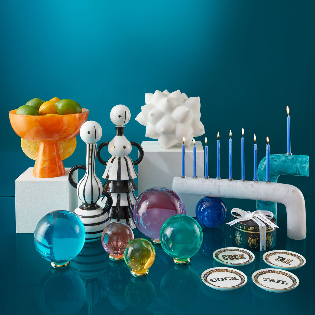 acrylic orb set details - gifts shot