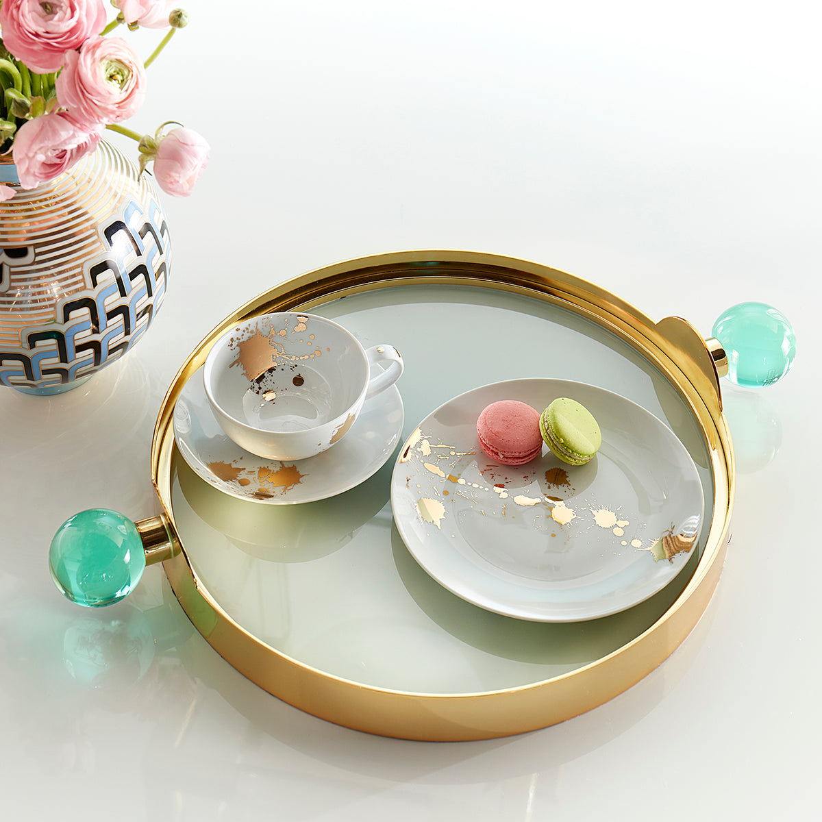 globo tray 1948 tea set - styled view