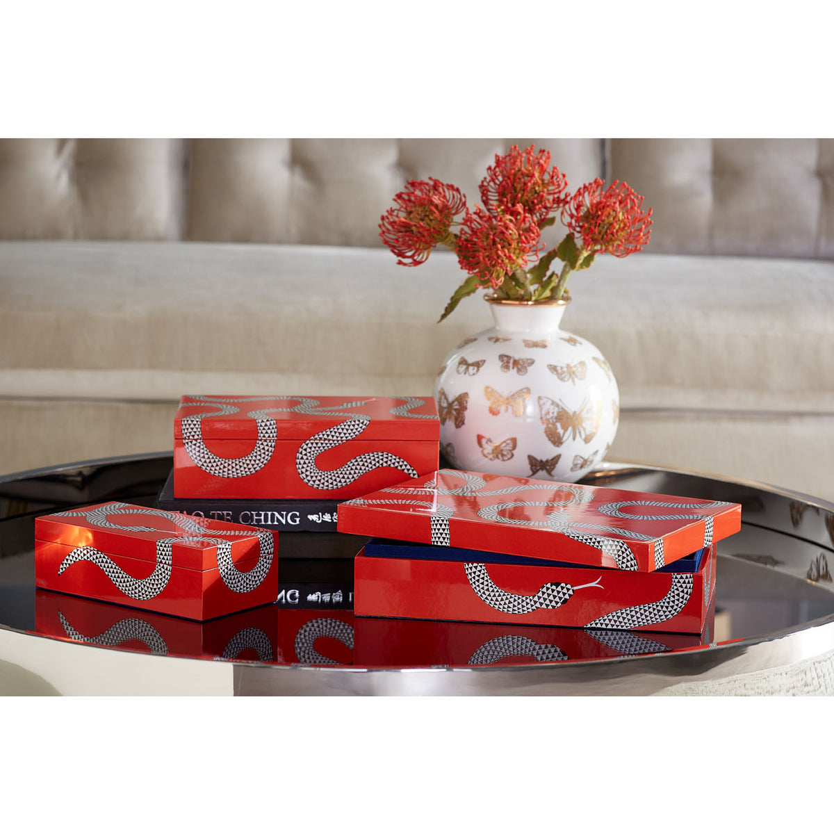 botanist butterfly round vase eden lacquer boxes - styled view