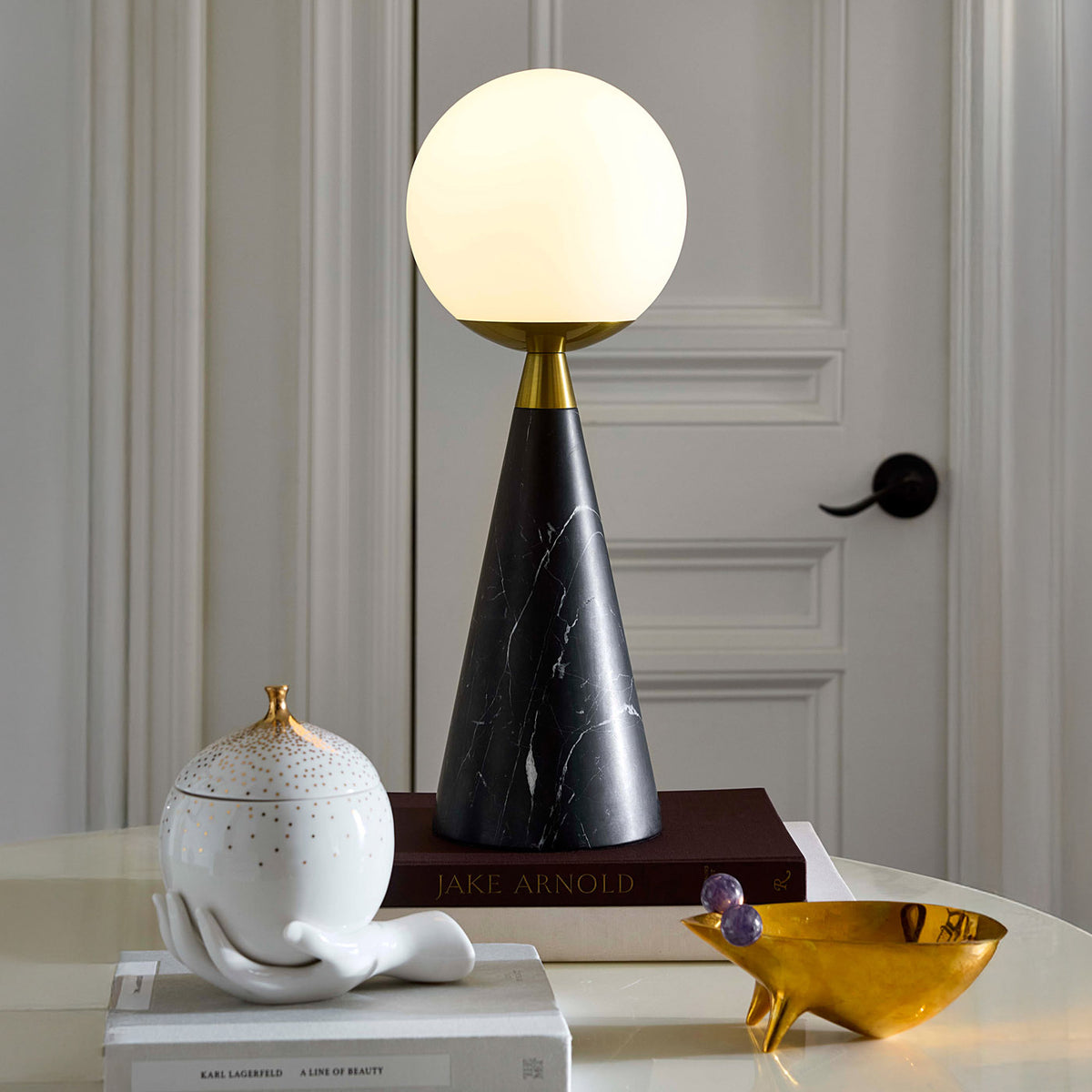 Gilded Eve Box with Apex Table Lamp