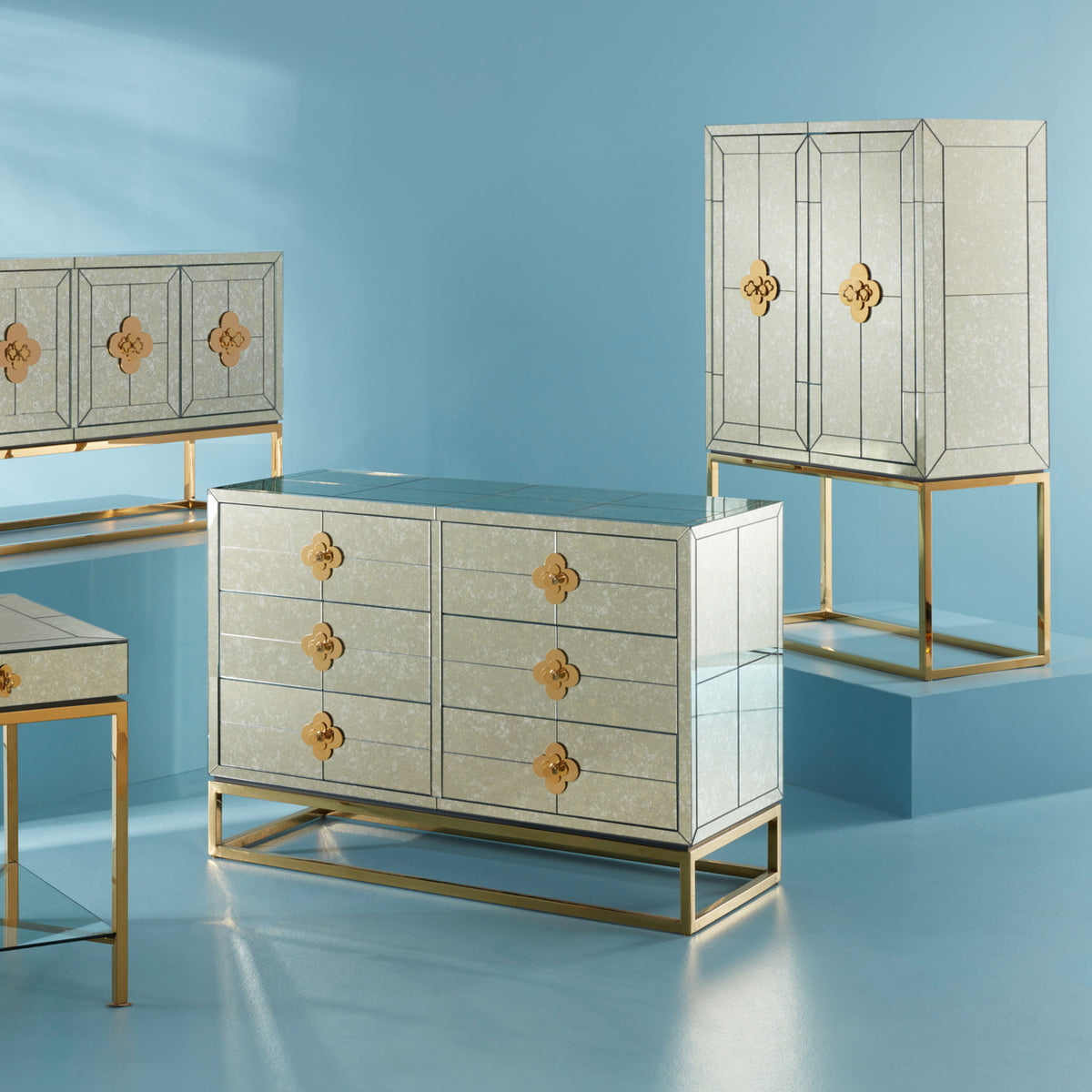 delphine bar - collection view