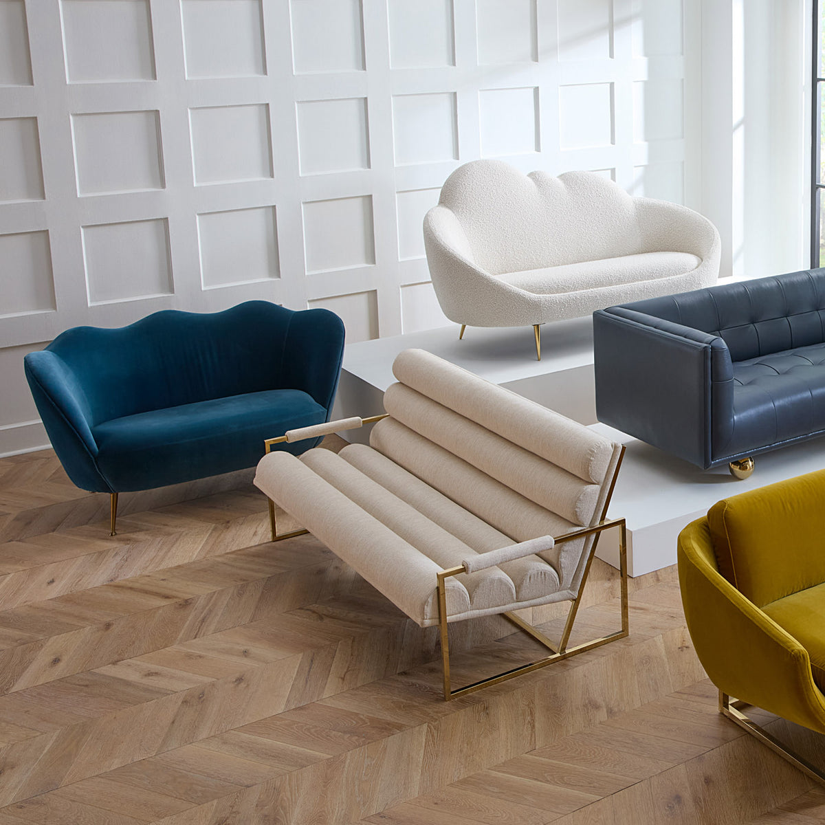 Ripple Apartment Sofa - group view
