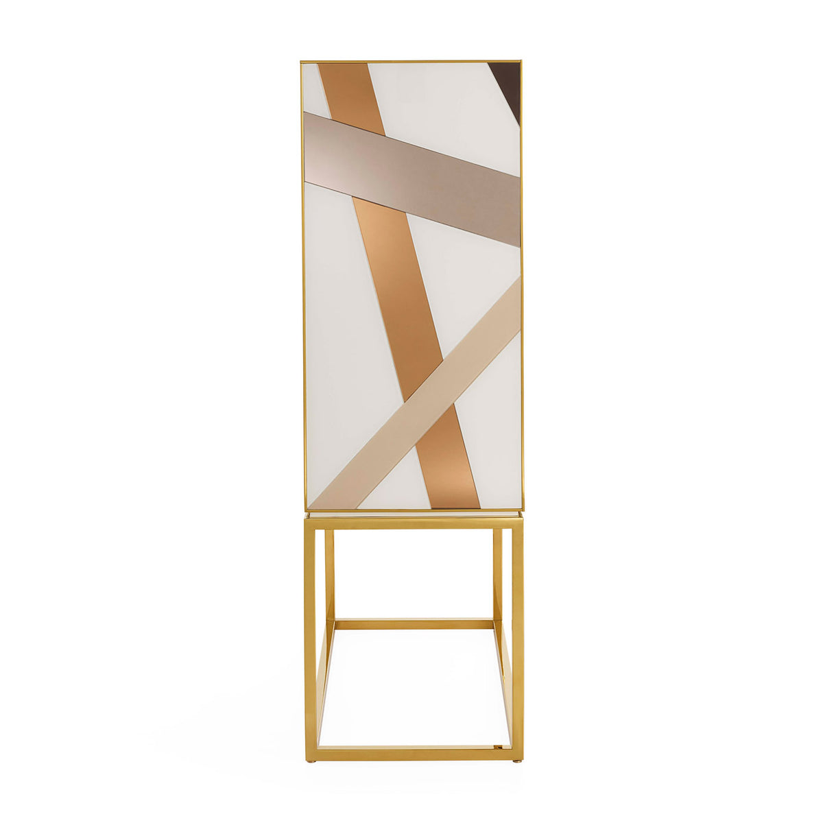 Chambeige Bar - side view