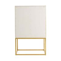 Chambeige Bar - back view