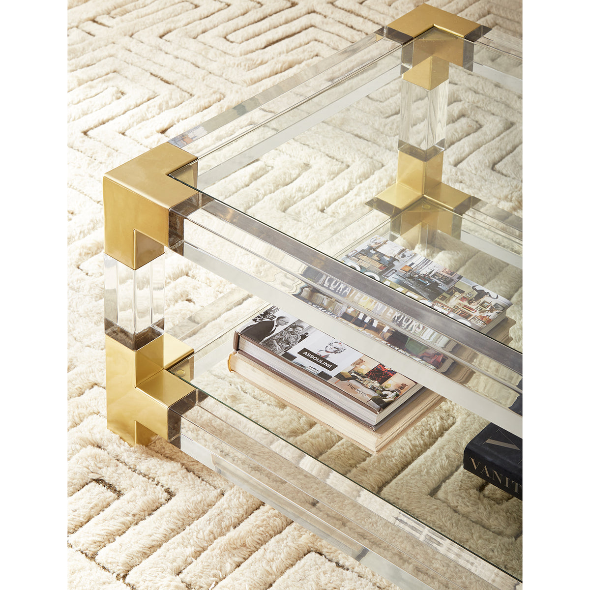 jacques grand cocktail table lisbon hand-knotted rug - detail styled view