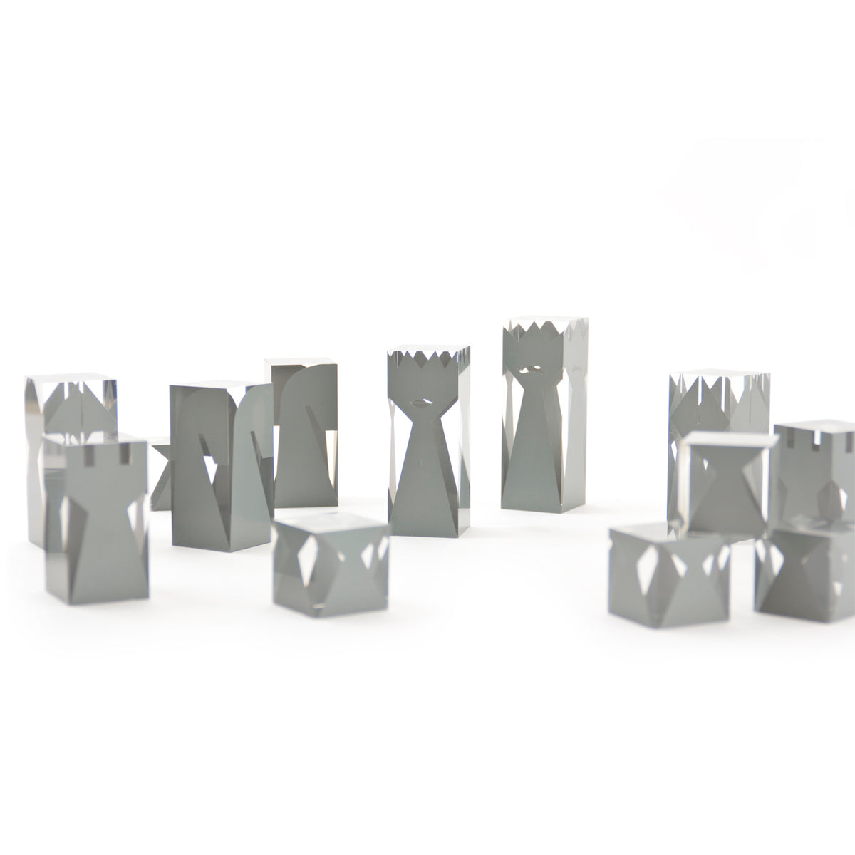 acrylic chess set details view